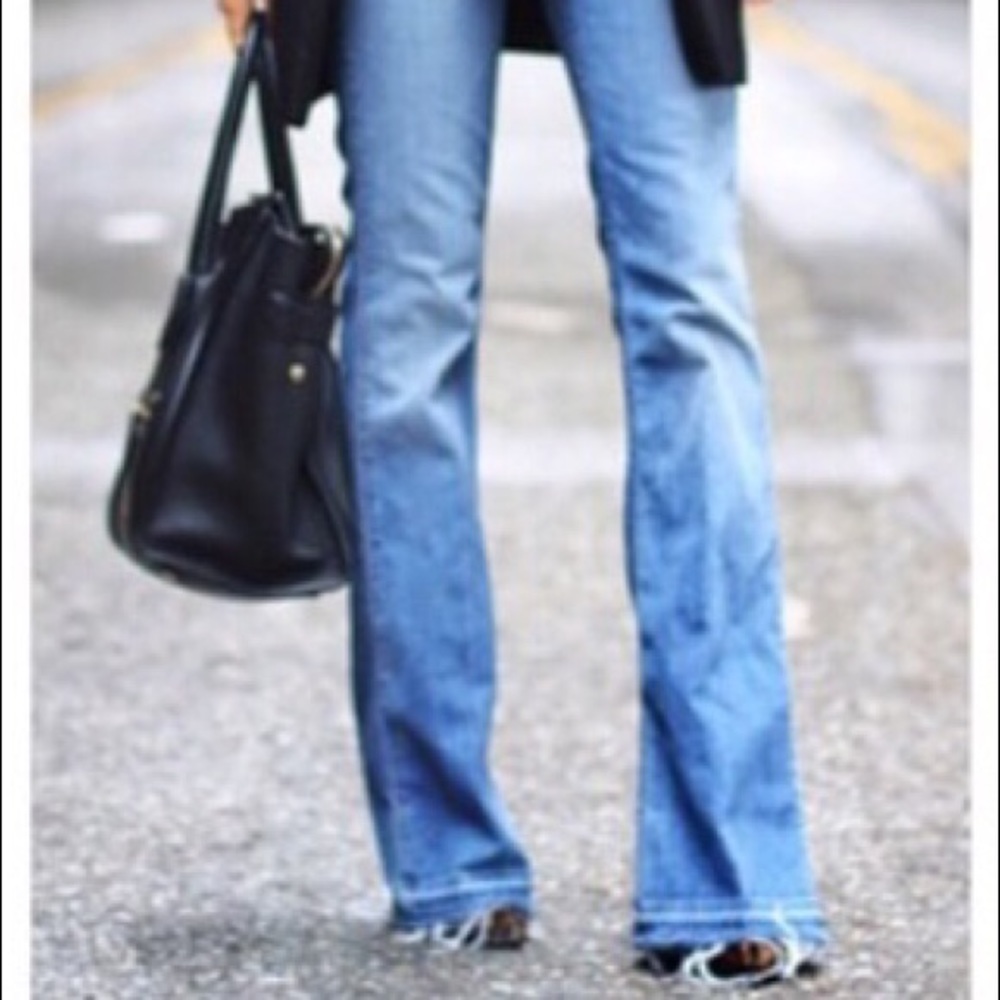 Zara premium flare blue jeans, 70’s style, NWT, 4